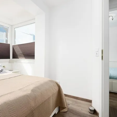 Apartmán Promenade 27 Koje 23 *