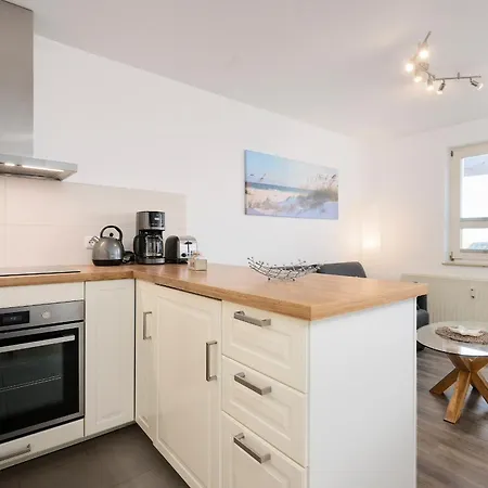 Promenade 27 Koje 23 Schonberger Strand